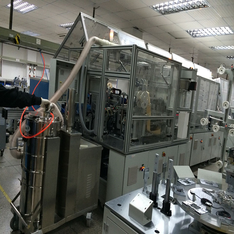 <b>CYH(2.2-4KW)係列工業真空吸塵器使用現場</b>